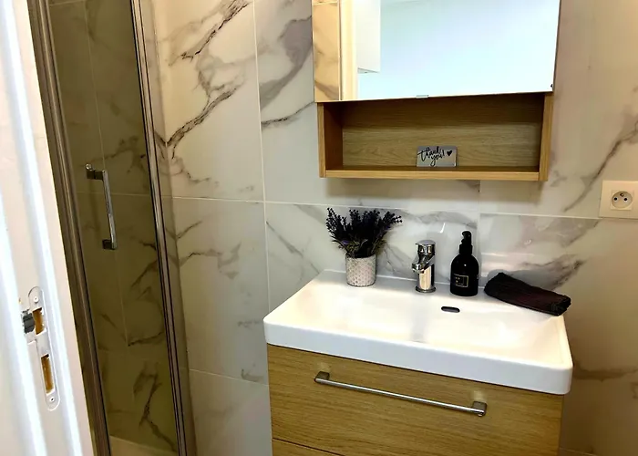 Paradis Etoile Luxe & 4 Apartment *