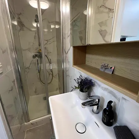 Апартаменты Paradis Etoile Luxe & 4 *